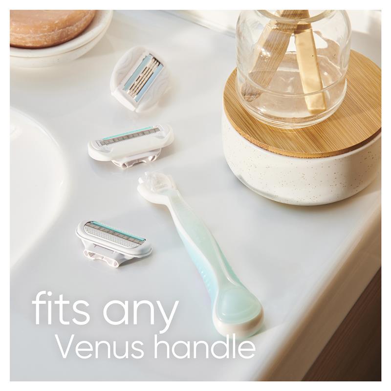 Gillette Venus Deluxe Smooth Sensitive Women's Shaver Razor Handle + 2 Blade Refills